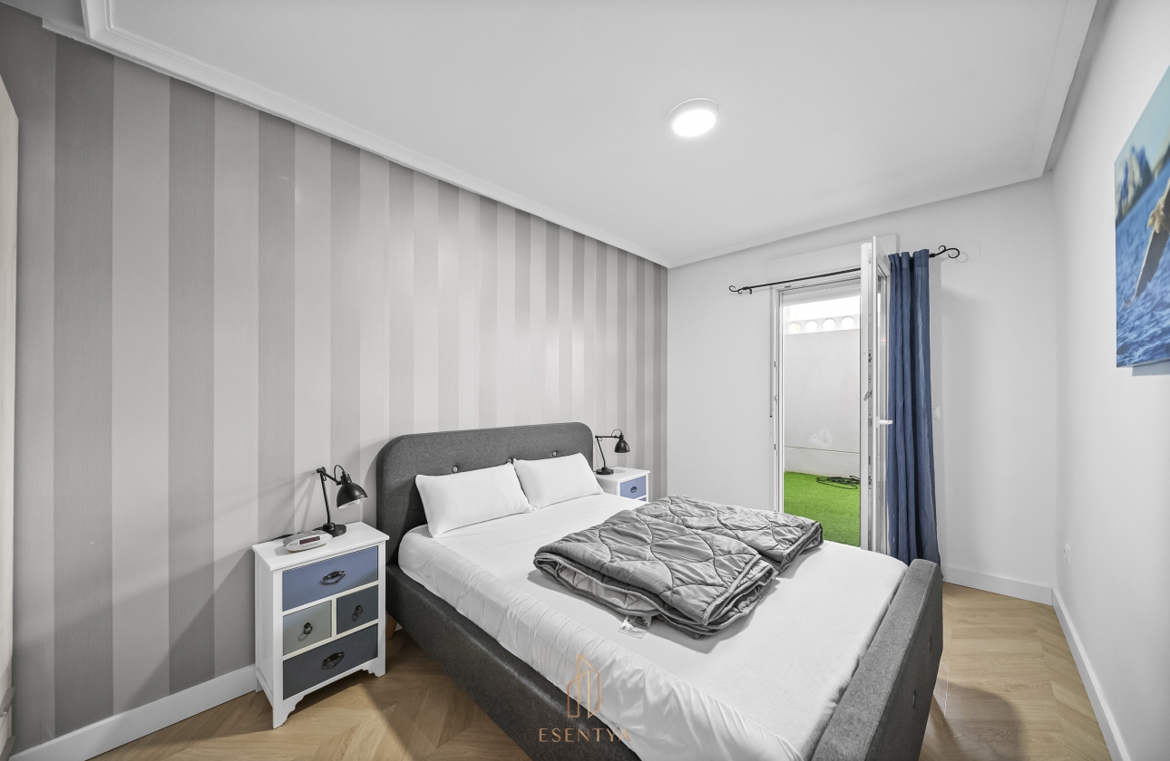 Resale - Townhouse - Torrevieja - Cabo cervera