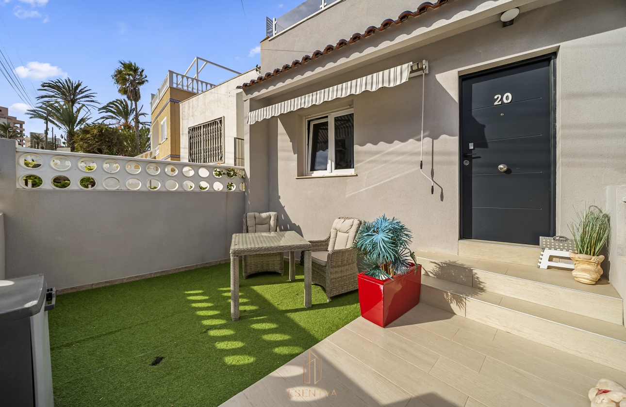 Resale - Townhouse - Torrevieja - Cabo cervera