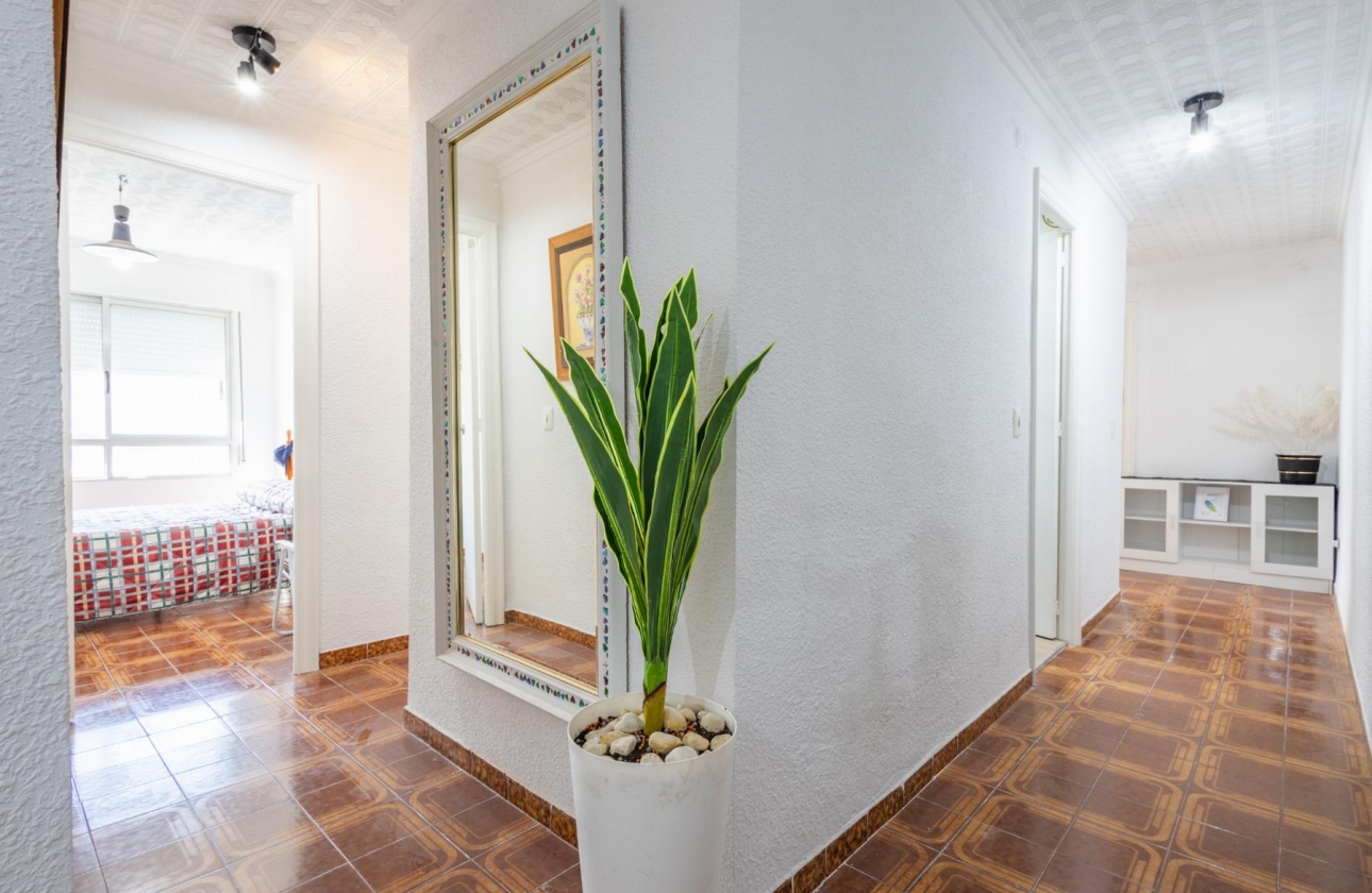 Rynek wtórny - Apartament - Torrevieja - Acequion