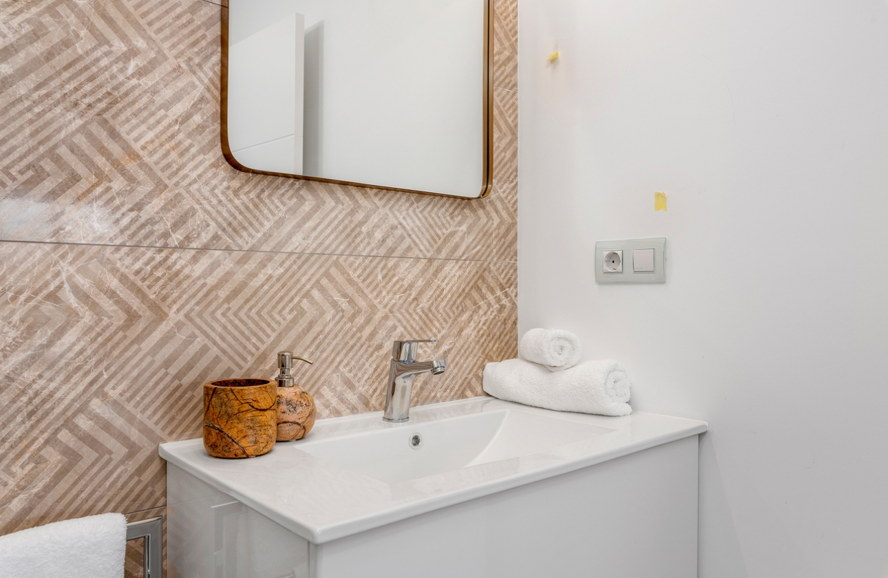 Resale - Apartment - San Miguel de Salinas