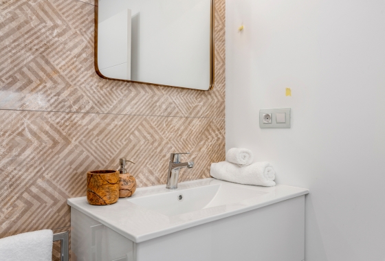 Resale - Apartment - San Miguel de Salinas