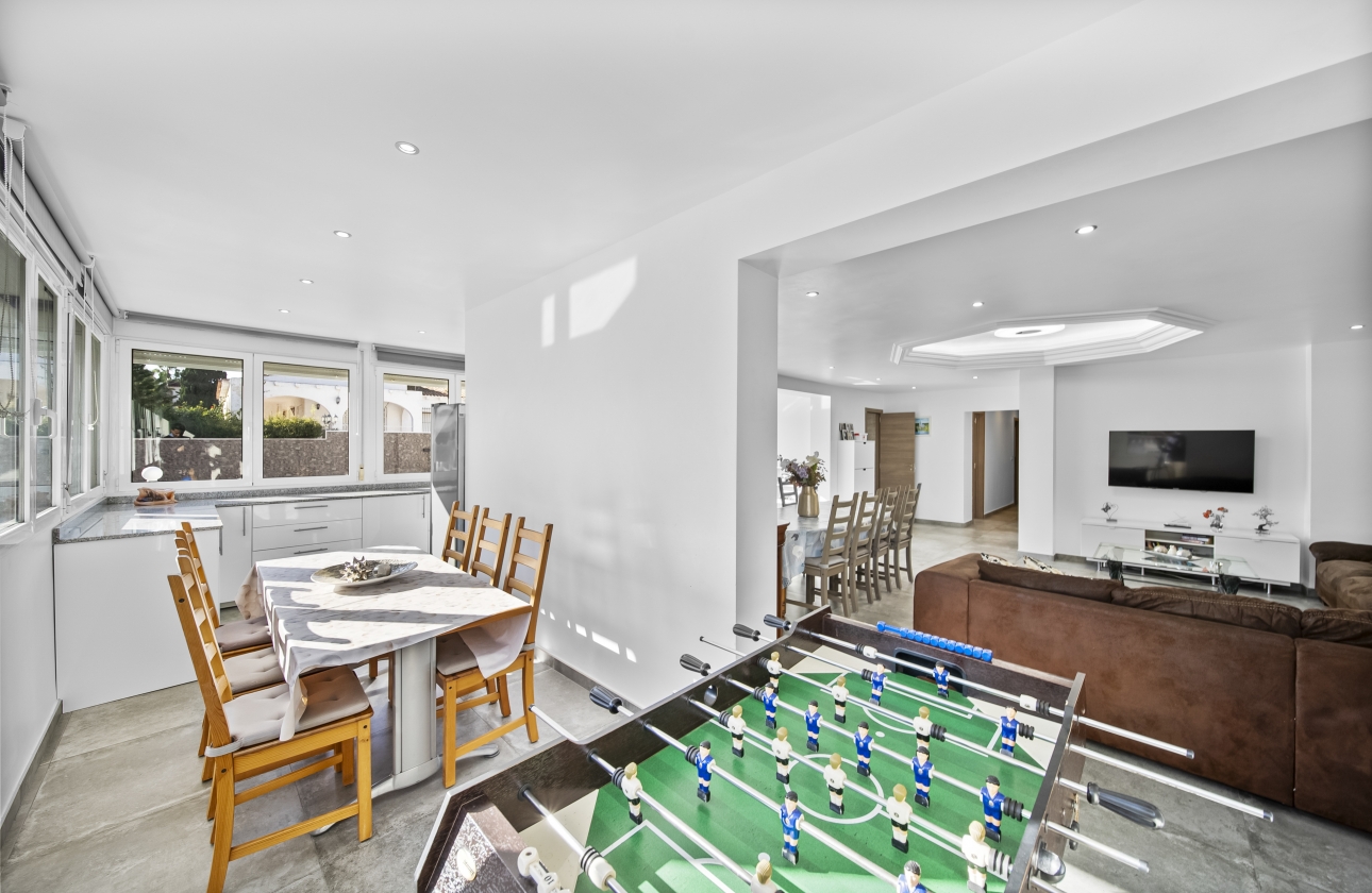 Resale - Villa - Orihuela Costa - La Zenia