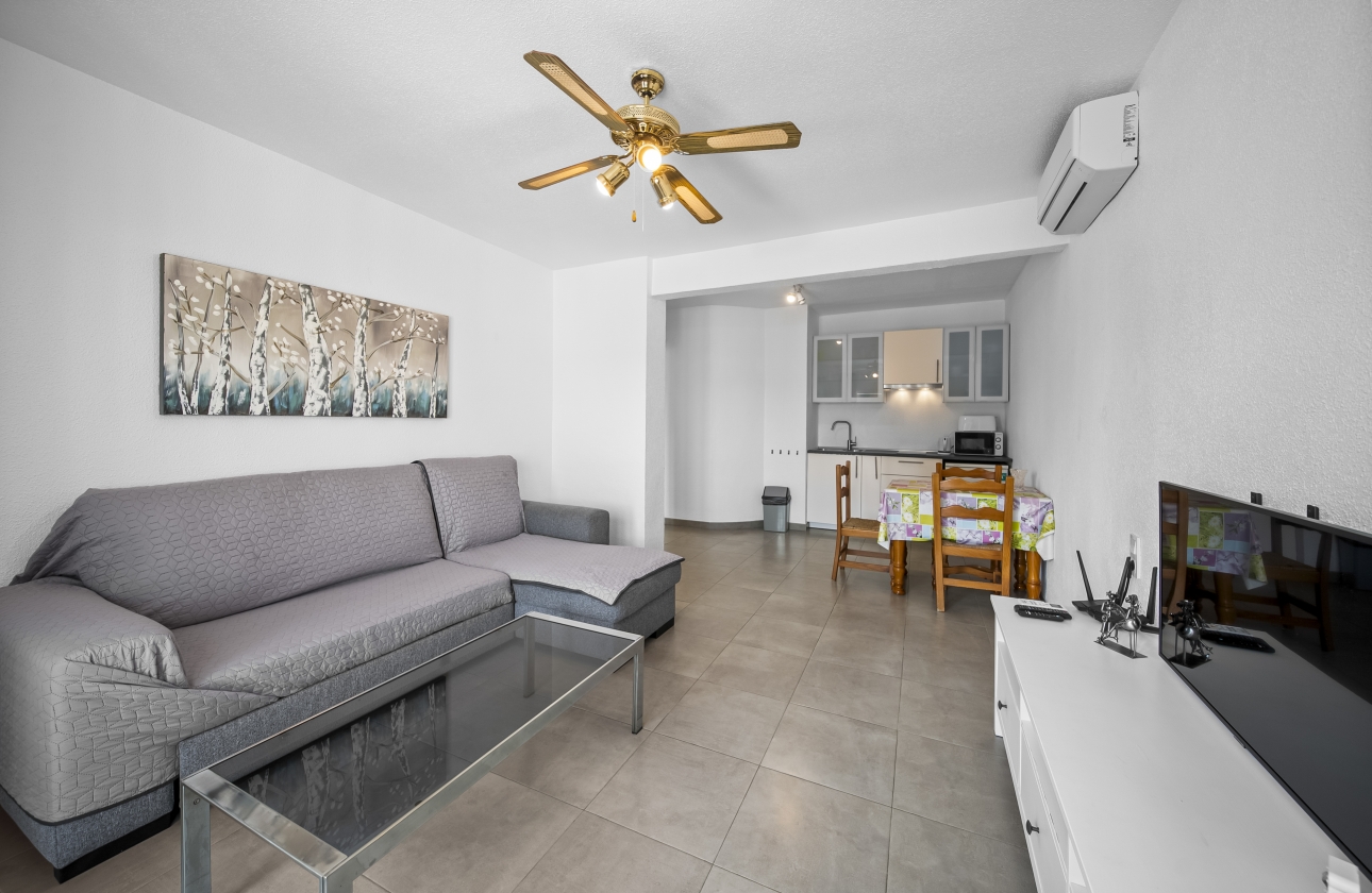 Resale - Villa - Orihuela Costa - La Zenia