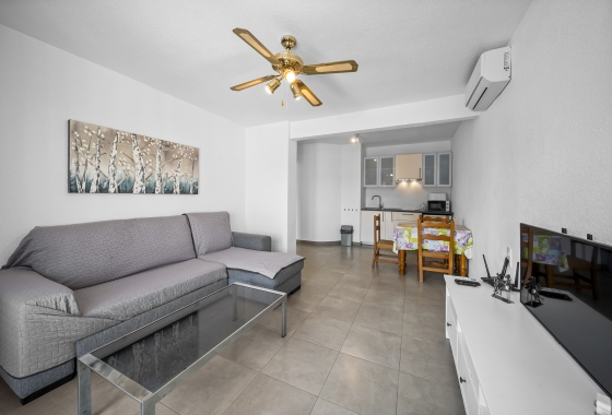 Resale - Villa - Orihuela Costa - La Zenia