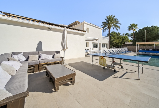 Resale - Villa - Orihuela Costa - La Zenia