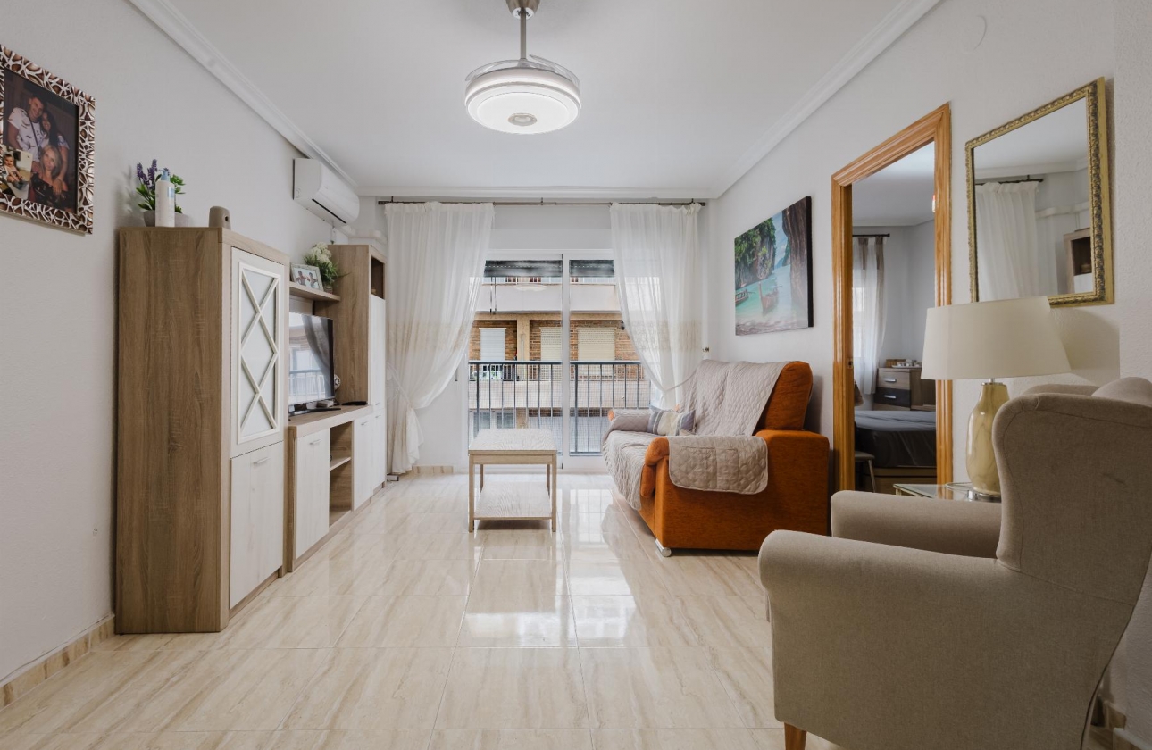 Rynek wtórny - Apartament - Torrevieja - Acequion