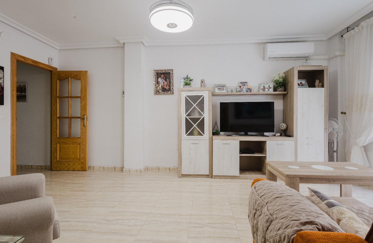 Rynek wtórny - Apartament - Torrevieja - Acequion
