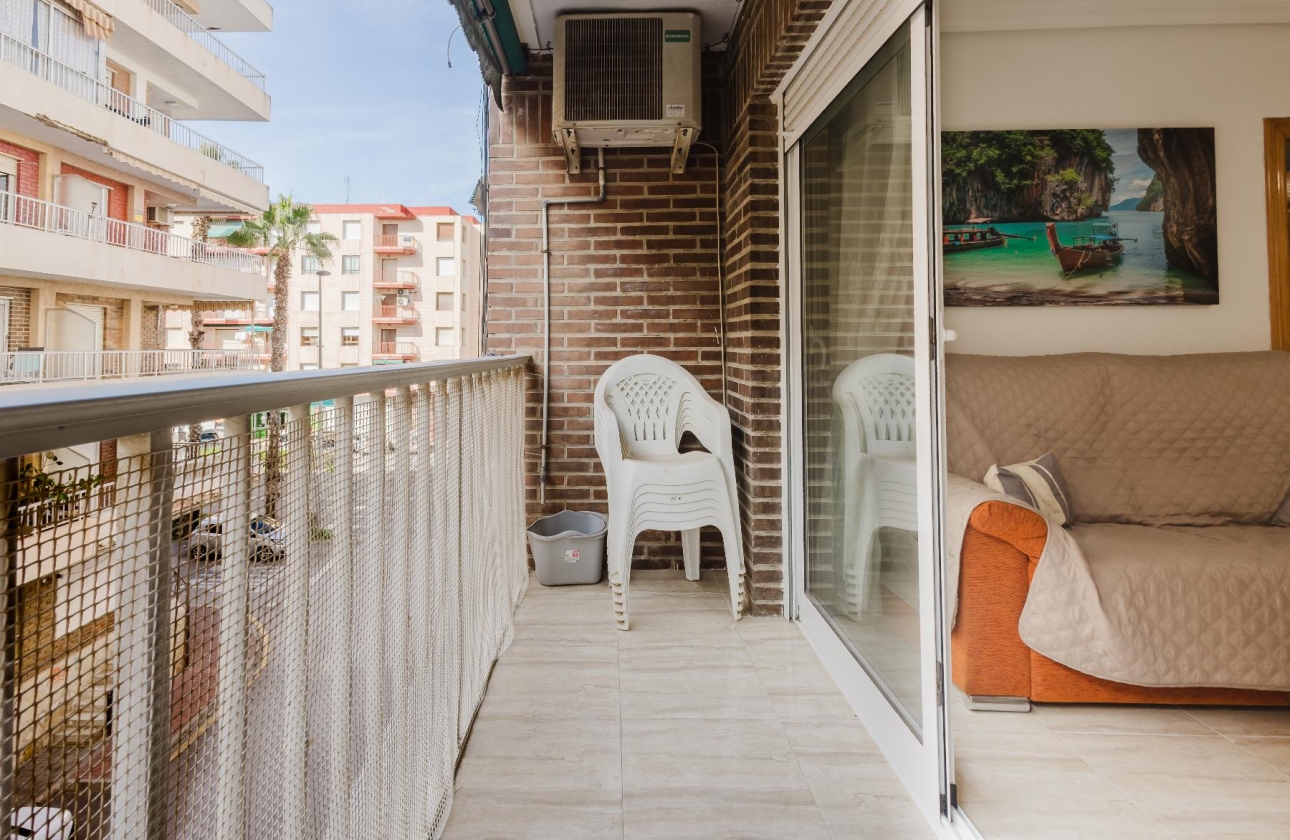 Rynek wtórny - Apartament - Torrevieja - Acequion