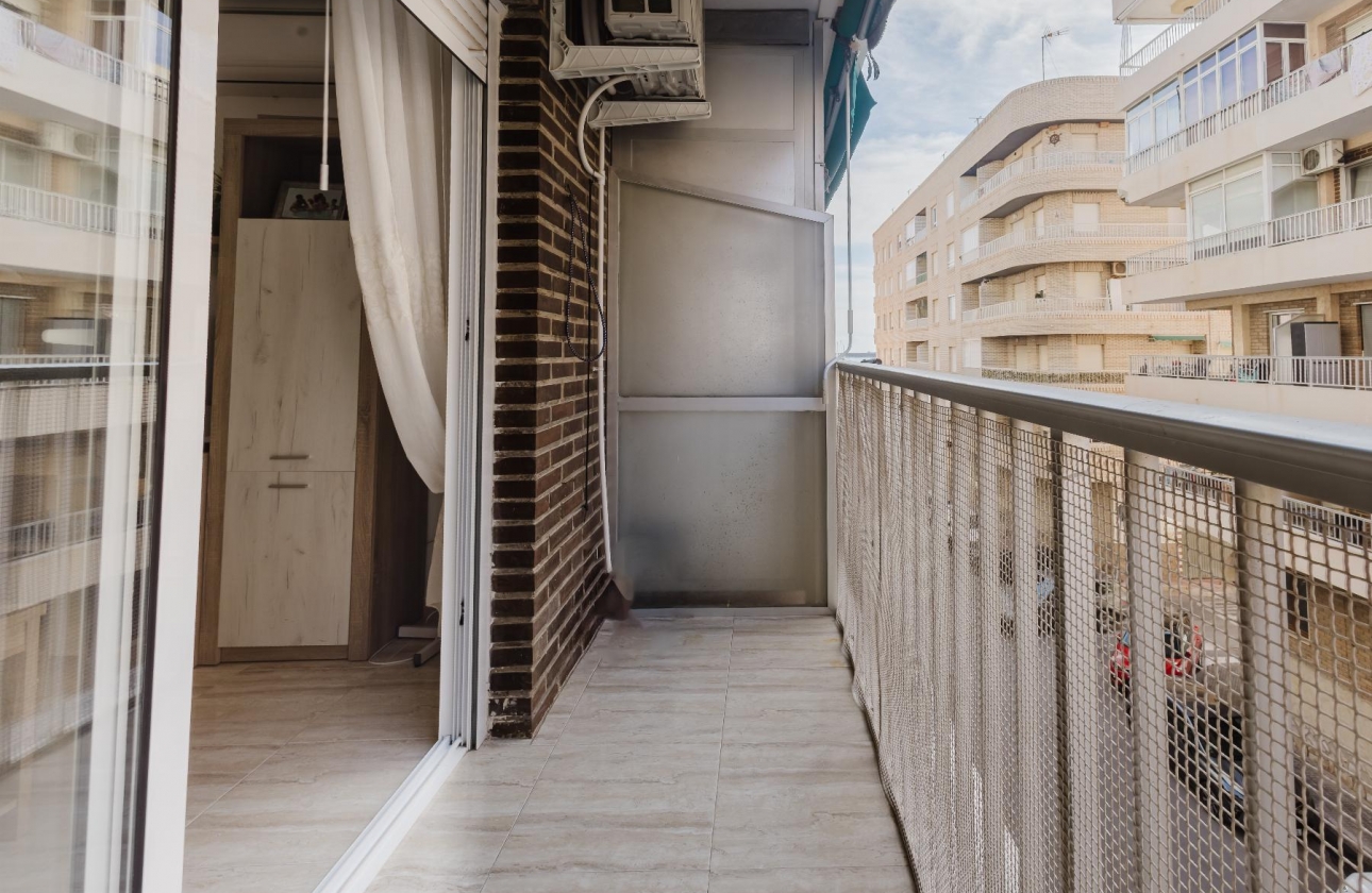 Rynek wtórny - Apartament - Torrevieja - Acequion