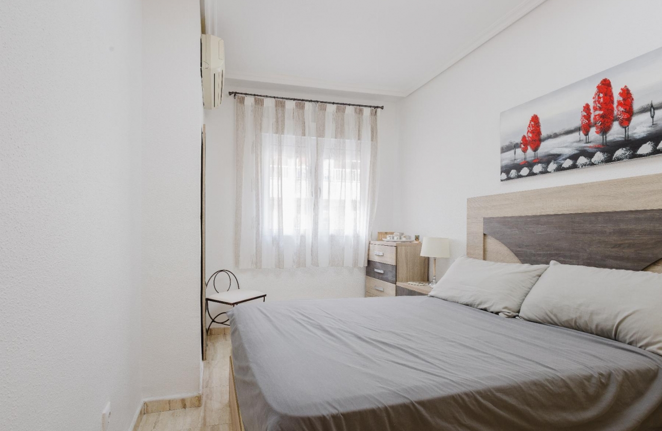 Rynek wtórny - Apartament - Torrevieja - Acequion