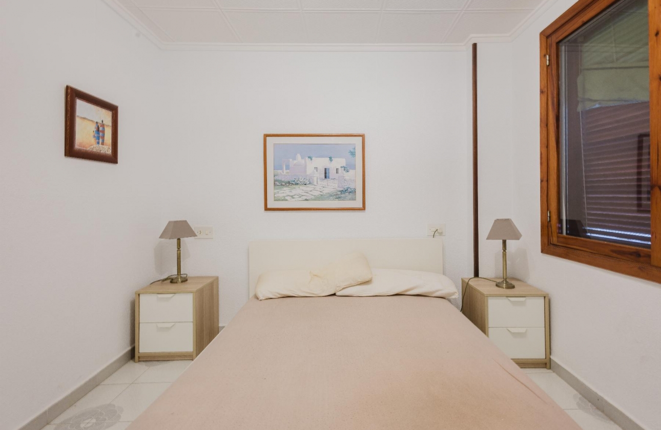 Rynek wtórny - Apartament - Torrevieja - Acequion
