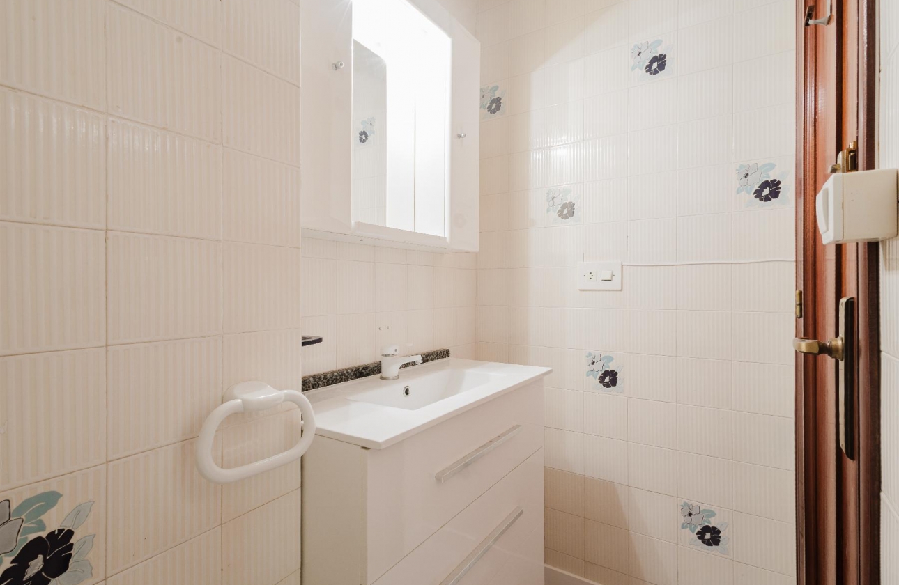 Rynek wtórny - Apartament - Torrevieja - Acequion