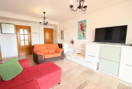 Resale - Apartment - Orihuela Costa - Campoamor