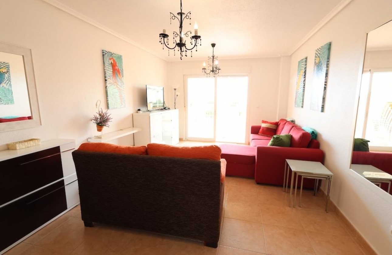 Resale - Apartment - Orihuela Costa - Campoamor
