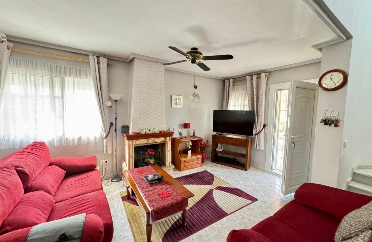 Rynek wtórny - Villa - Torrevieja - Los Altos