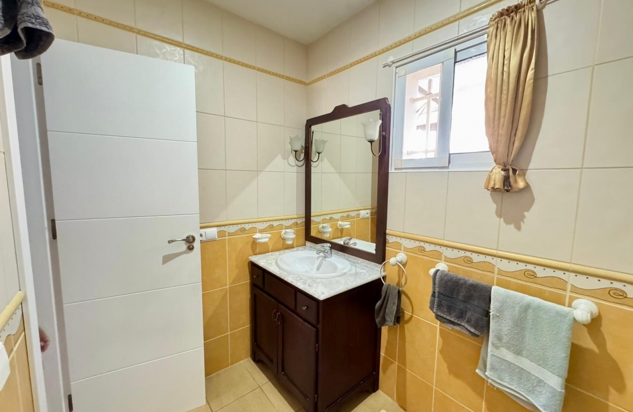 Rynek wtórny - Villa - Torrevieja - Los Altos