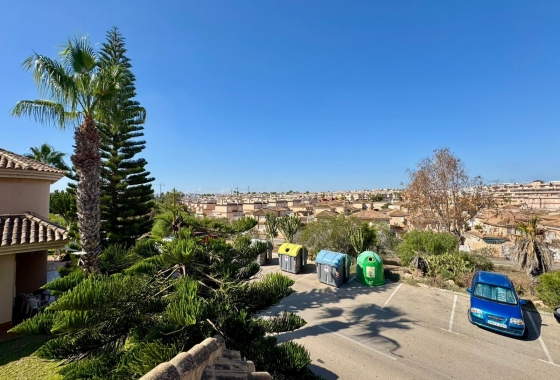 Rynek wtórny - Villa - Torrevieja - Los Altos