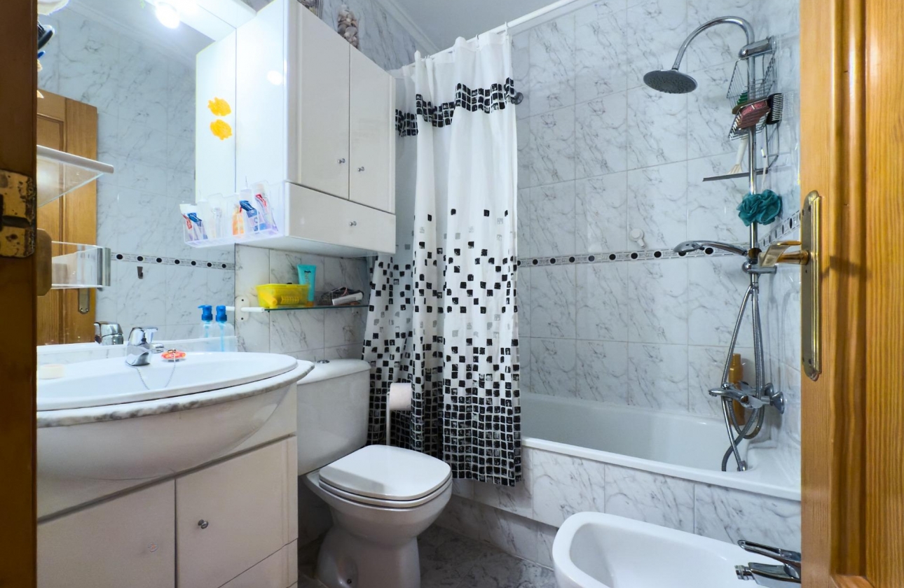 Rynek wtórny - Apartament - Torrevieja - La Mata