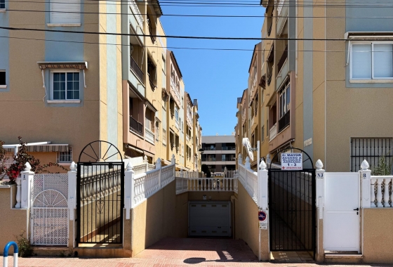 Rynek wtórny - Apartament - Torrevieja - La Mata
