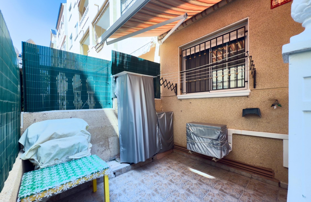 Rynek wtórny - Apartament - Torrevieja - La Mata