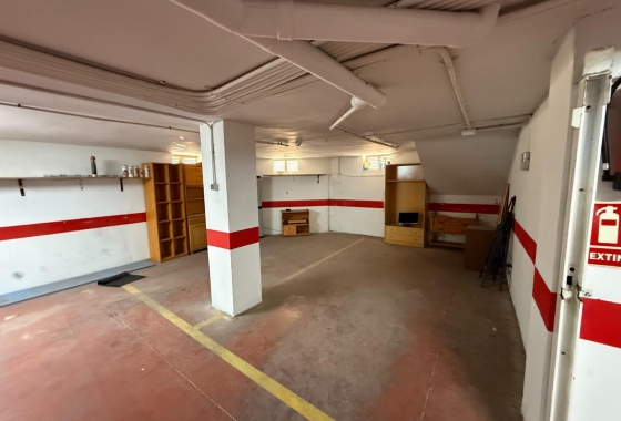 Wynajem długoterminowy - Garaż - Torrevieja - Centro