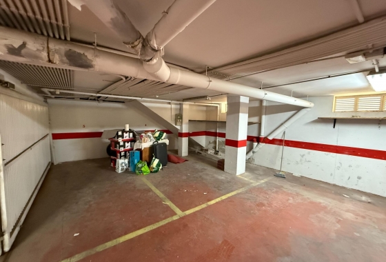 Wynajem długoterminowy - Garaż - Torrevieja - Centro