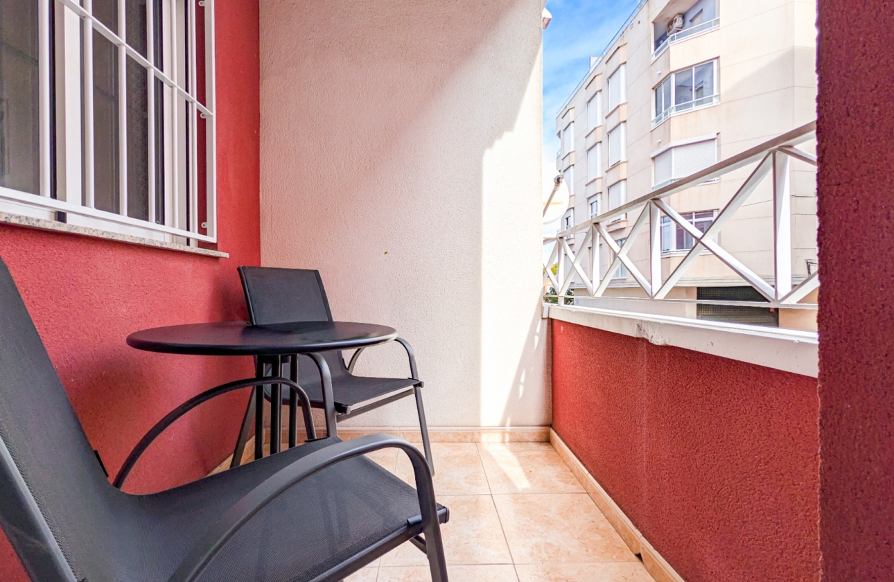 Resale - Apartment - Torrevieja - Parque de las Naciones