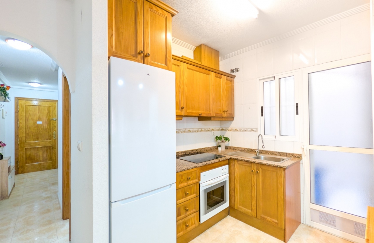 Resale - Apartment - Torrevieja - Parque de las Naciones