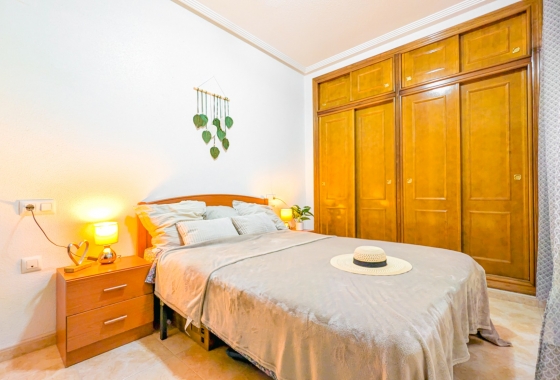 Resale - Apartment - Torrevieja - Parque de las Naciones