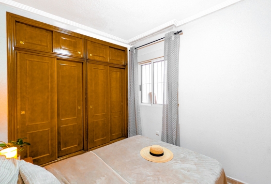 Resale - Apartment - Torrevieja - Parque de las Naciones
