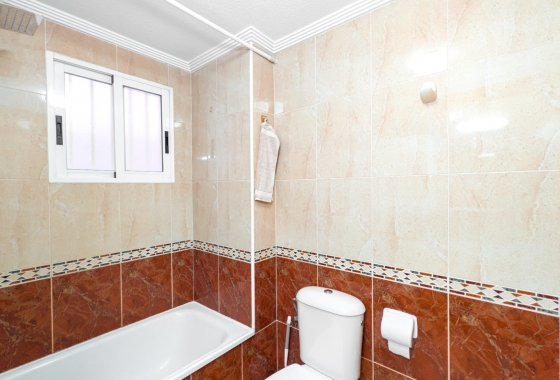 Resale - Apartment - Torrevieja - Parque de las Naciones