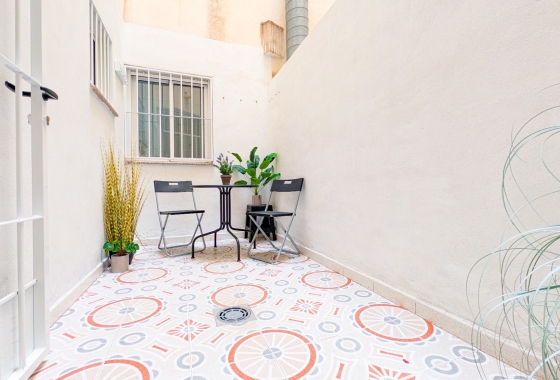 Resale - Apartment - Torrevieja - Parque de las Naciones