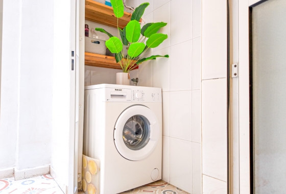 Resale - Apartment - Torrevieja - Parque de las Naciones