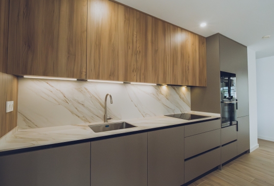 Rynek pierwotny - Penthouse - Redován