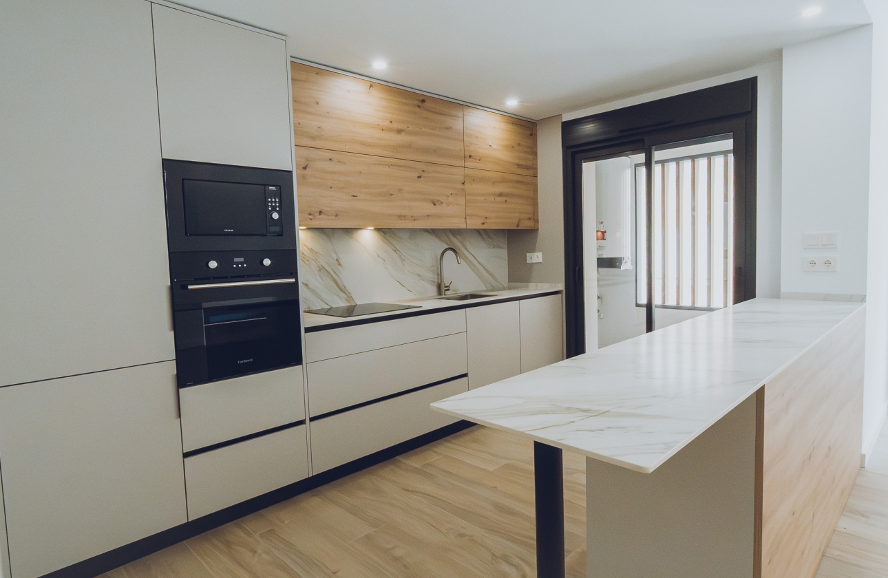 Rynek pierwotny - Penthouse - Redován