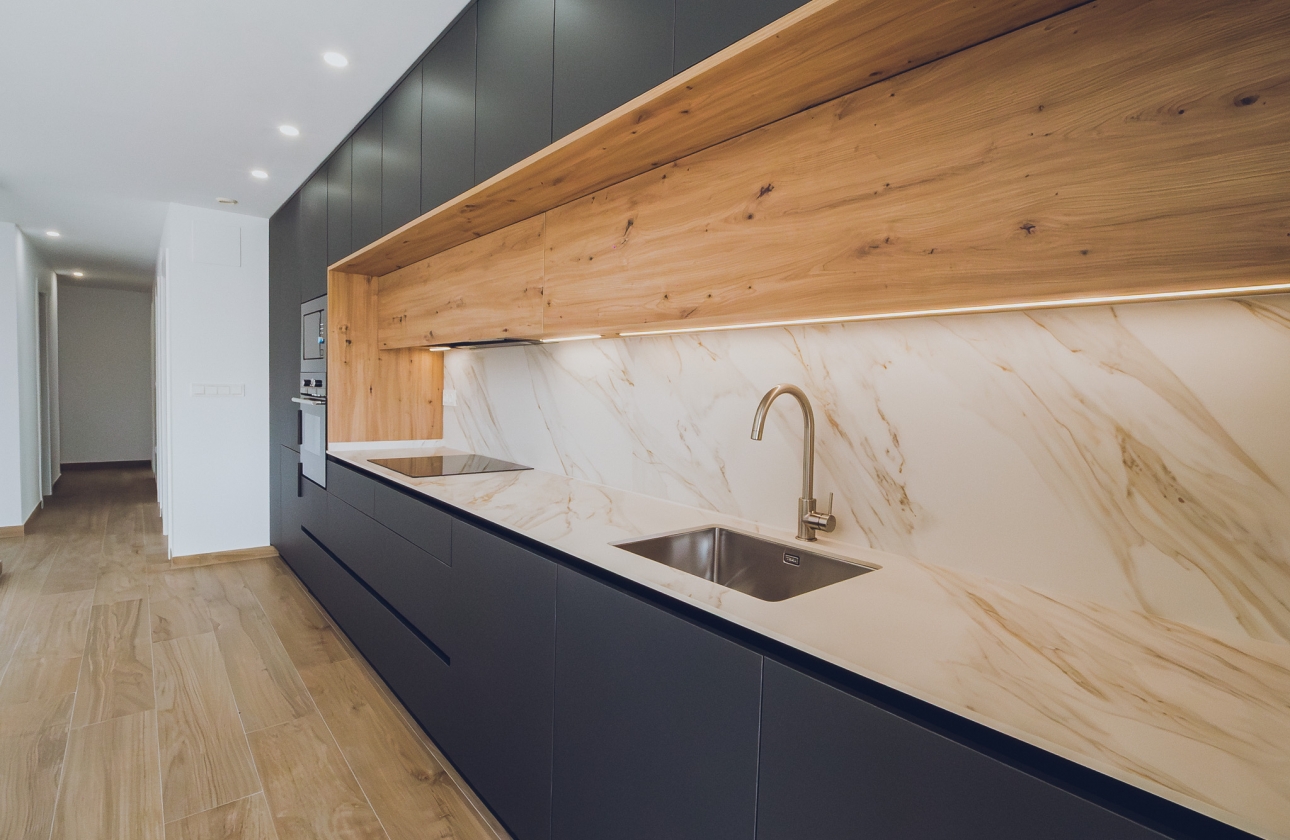 Rynek pierwotny - Penthouse - Redován