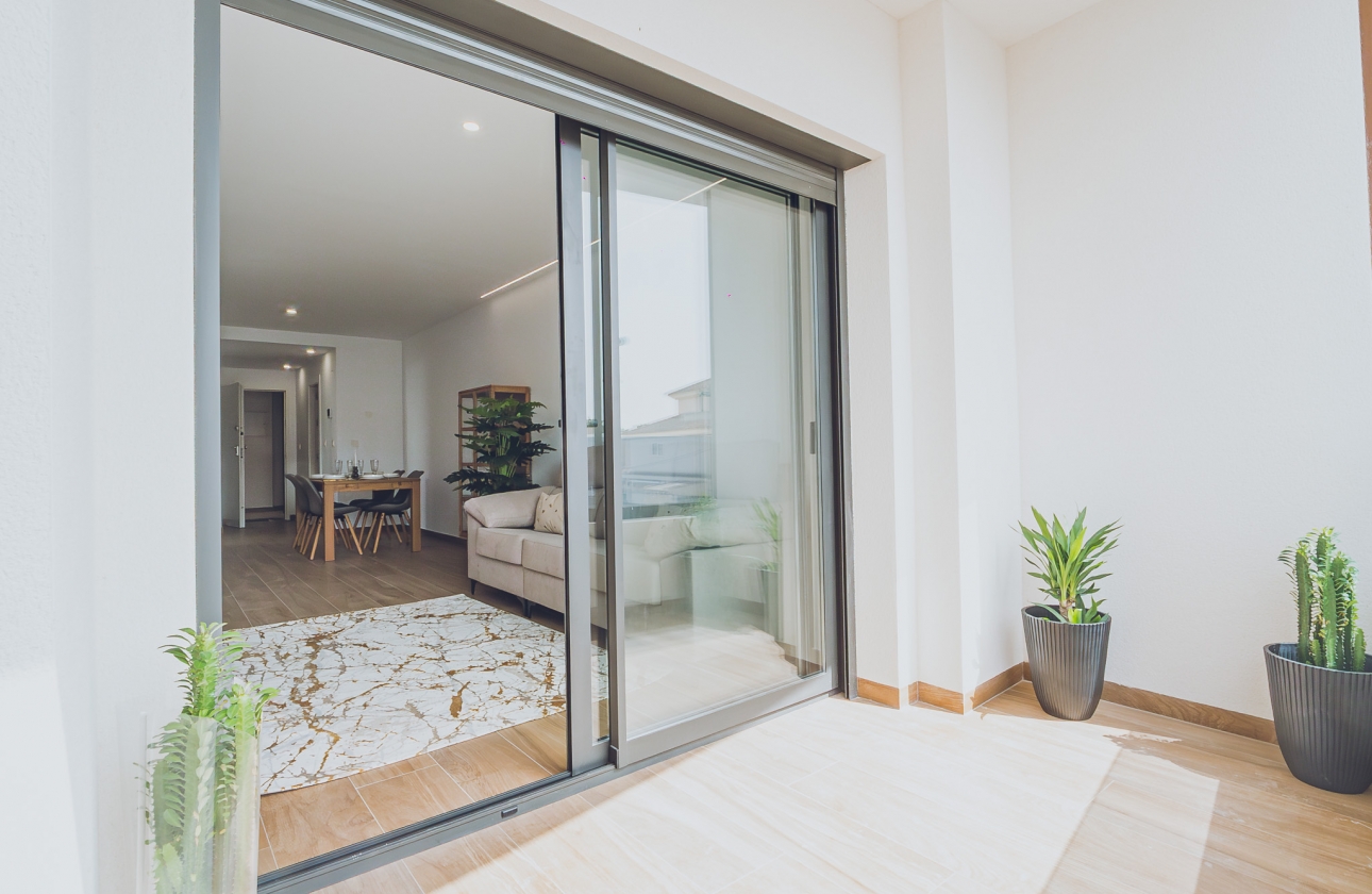 Rynek pierwotny - Penthouse - Redován