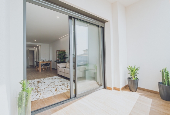 Rynek pierwotny - Penthouse - Redován