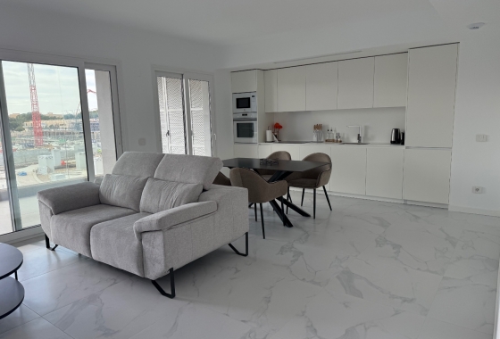 Wynajem długoterminowy - Apartament - Torrevieja - Punta Prima