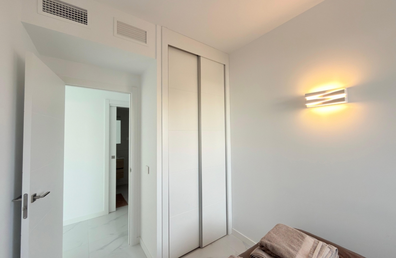 Wynajem długoterminowy - Apartament - Torrevieja - Punta Prima