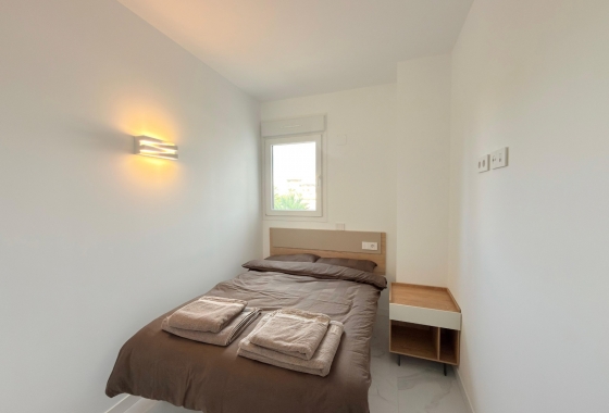 Wynajem długoterminowy - Apartament - Torrevieja - Punta Prima