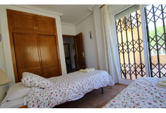 Rynek wtórny - Villa - Orihuela Costa - Villamartín