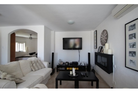 Rynek wtórny - Villa - Orihuela Costa - Villamartín