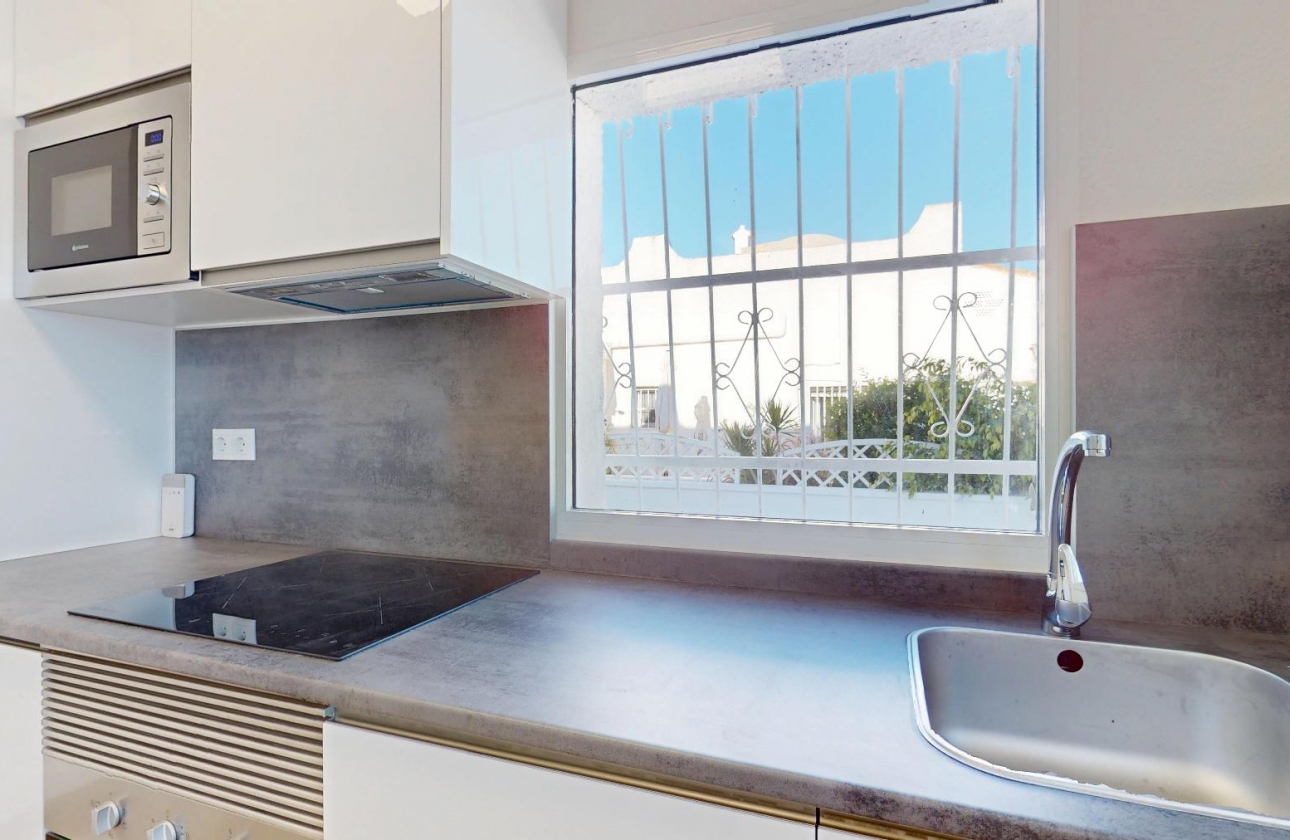 Rynek wtórny - Bungalow - Orihuela Costa - Blue Lagoon