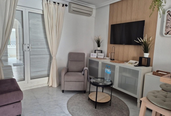 Rynek wtórny - Studio/Kawalerka - Torrevieja - La Mata