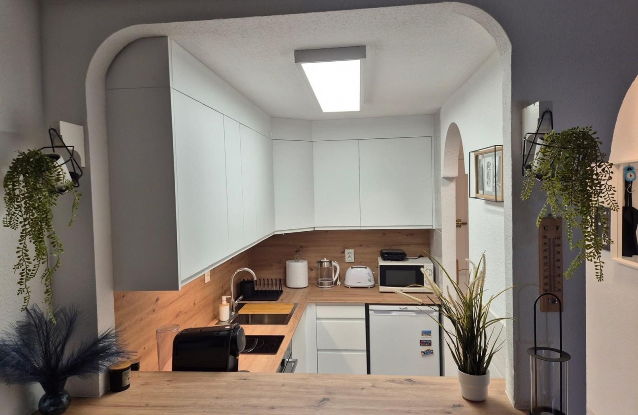 Rynek wtórny - Studio/Kawalerka - Torrevieja - La Mata