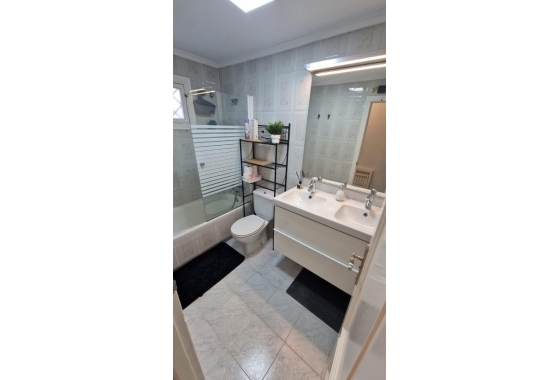 Rynek wtórny - Studio/Kawalerka - Torrevieja - La Mata