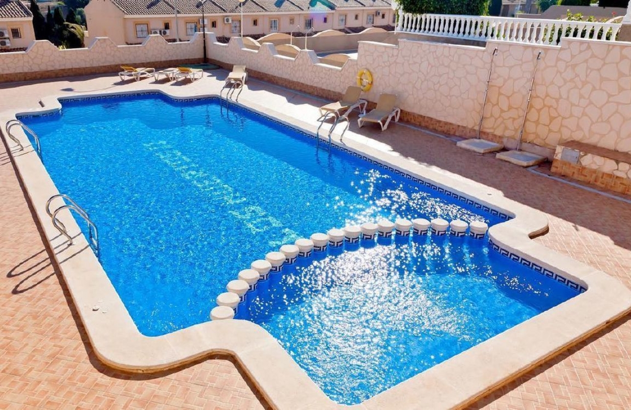 Rynek wtórny - Villa - Torrevieja - Los Altos