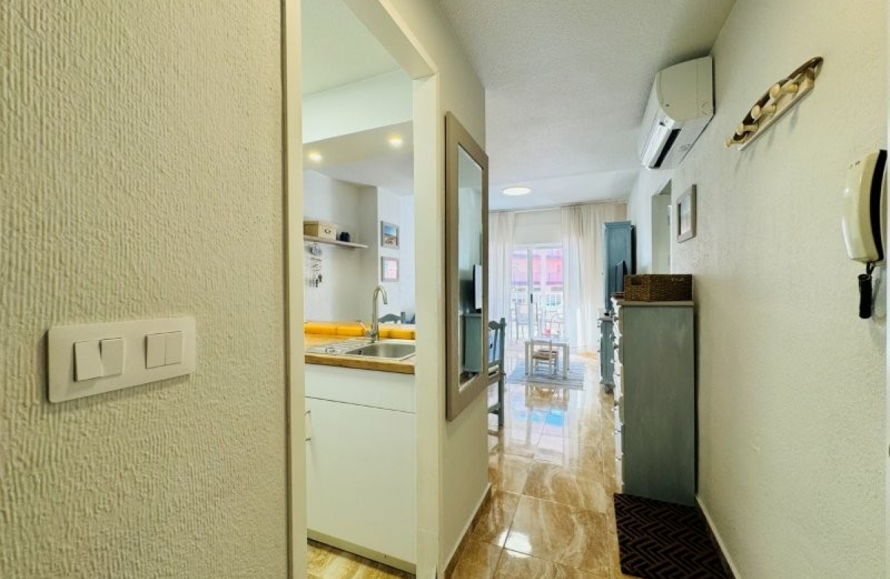 Rynek wtórny - Apartament - Torrevieja - Puerto Romano