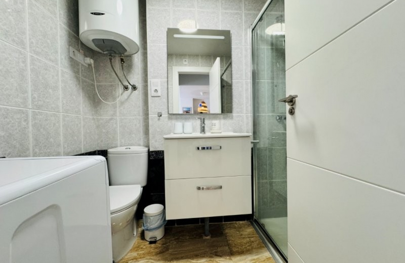 Rynek wtórny - Apartament - Torrevieja - Puerto Romano